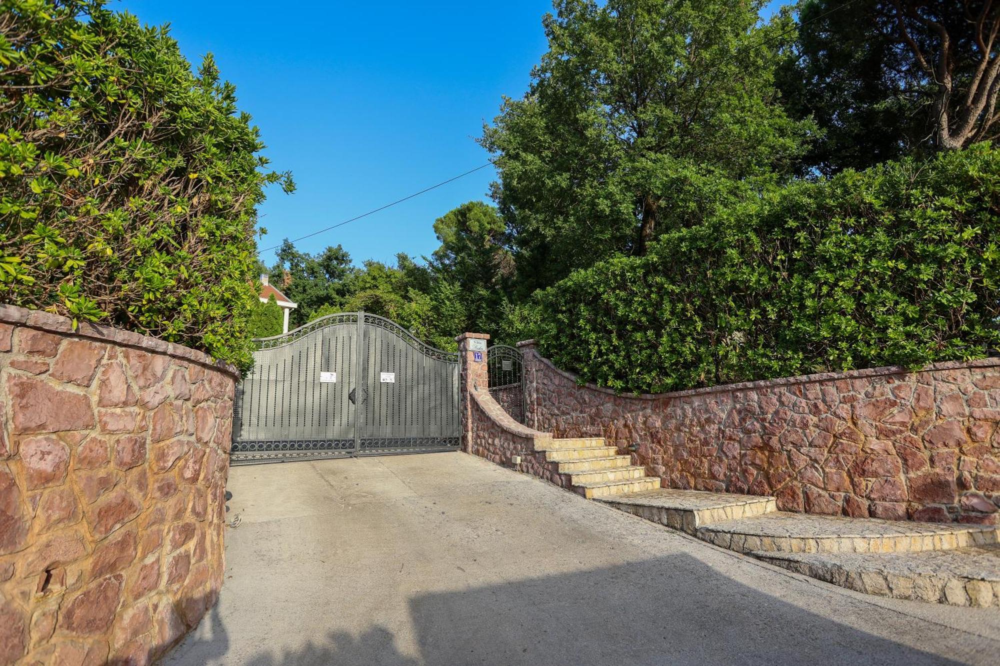 Villa Besha Herceg Novi Bagian luar foto